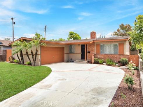 324 N La Reina Street, Anaheim, CA
