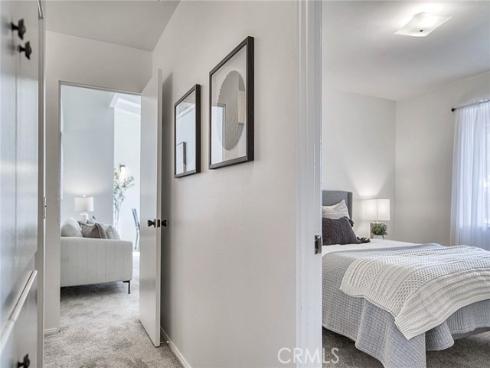 324 N La Reina Street, Anaheim, CA
