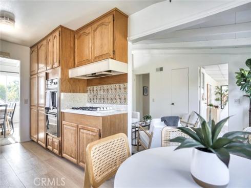 324 N La Reina Street, Anaheim, CA