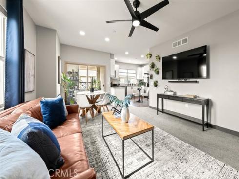 405 S Anaheim Boulevard  7 , Anaheim, CA