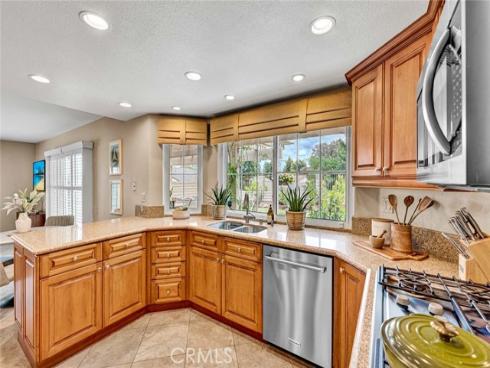 780 S Highland Lane, Anaheim, CA