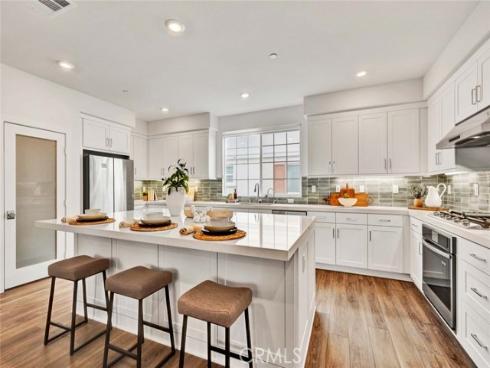 1070 N Anaheim 1 Boulevard, Anaheim, CA