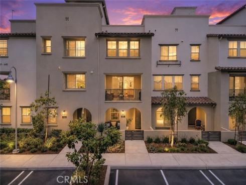641 S. Motif Street