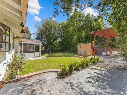 426 S Fernhill Lane, Anaheim, CA