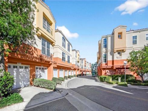 1099 S San Marino , Anaheim, CA