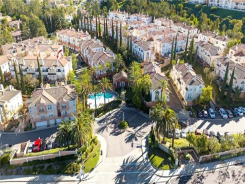 1099 S San Marino , Anaheim, CA