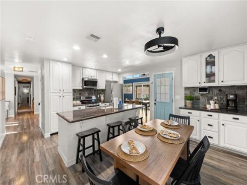 212 N Kennebec , Anaheim, CA