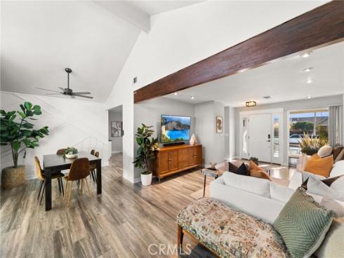 212 N Kennebec , Anaheim, CA