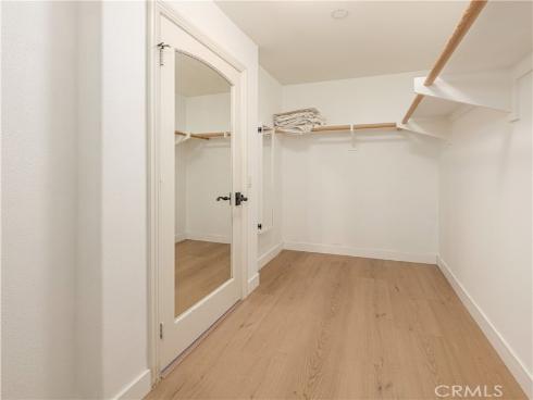 672 E Valencia 108 , Anaheim, CA
