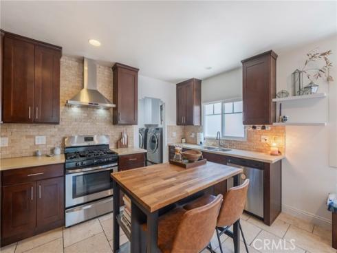 738 N Lemon , Anaheim, CA