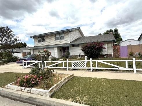 1143 S Chantilly  , Anaheim, CA