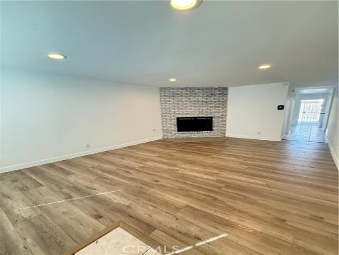 1765 W Glenoaks , Anaheim, CA