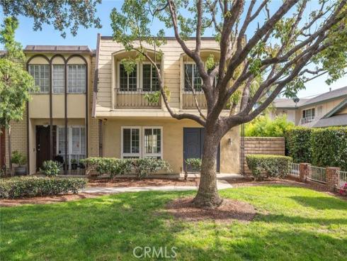 1804 W Glenoaks Avenue, Anaheim, CA
