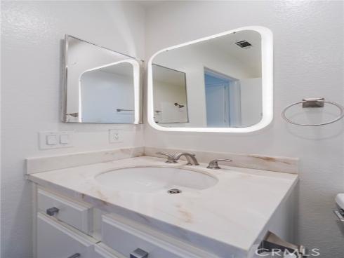 3510 W Sweetbay  F  Court, Anaheim, CA