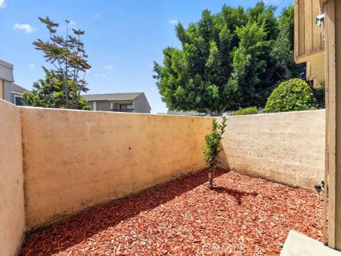 1381 S Walnut 2304 , Anaheim, CA