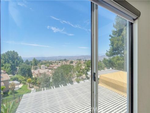 1011 S Mountcrest   Court, Anaheim, CA