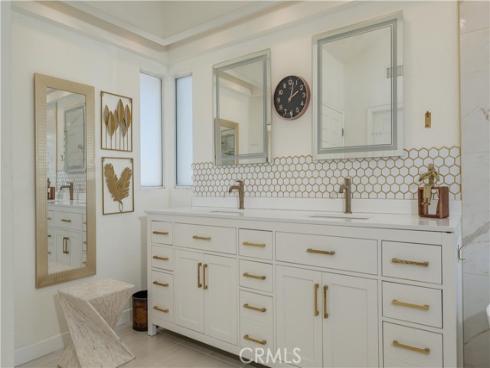 1011 S Mountcrest   Court, Anaheim, CA