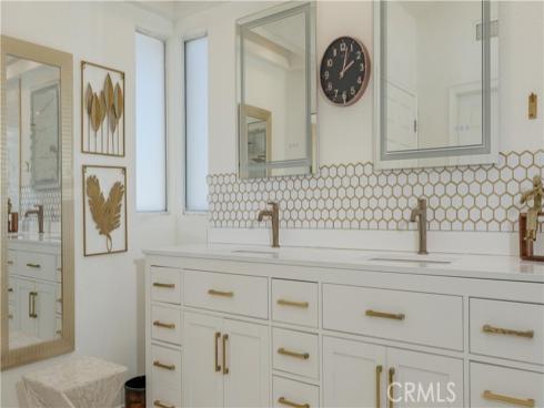 1011 S Mountcrest   Court, Anaheim, CA