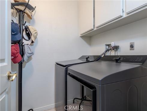 1011 S Mountcrest   Court, Anaheim, CA