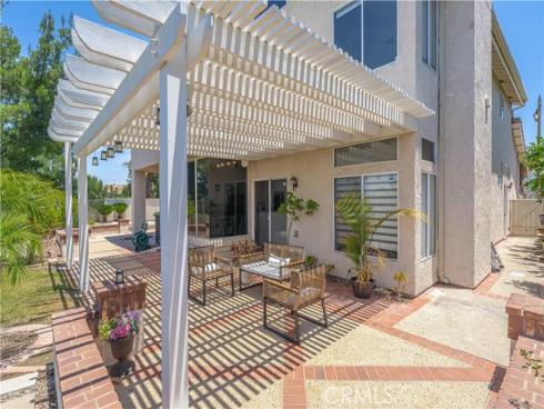 1011 S Mountcrest   Court, Anaheim, CA