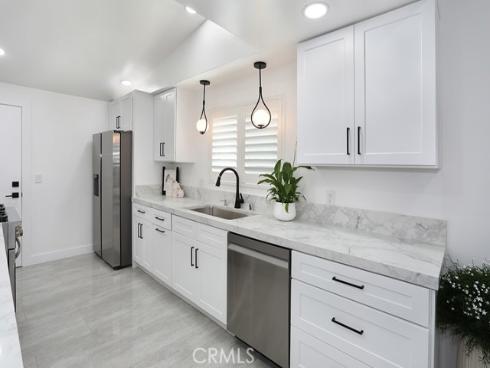 833 N Felicidad  , Anaheim, CA