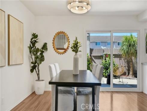 2160  W Wellington   Circle, Anaheim, CA