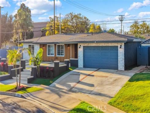 2807 E Alden  , Anaheim, CA