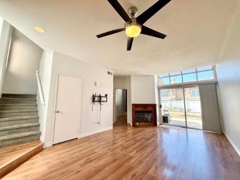992 S. Country Glen Way