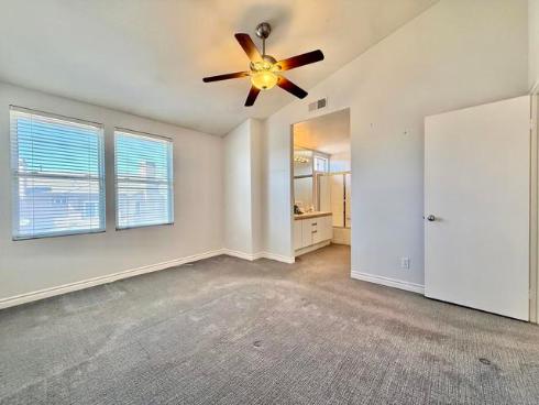 992 S Country Glen Way , Anaheim, CA