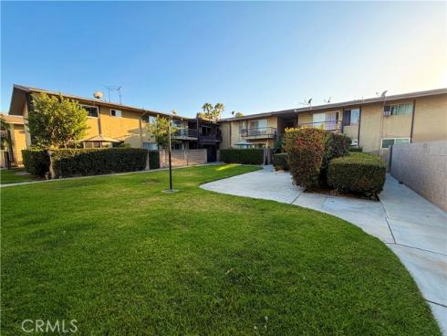 1900 W Glenoaks Avenue, Anaheim, CA