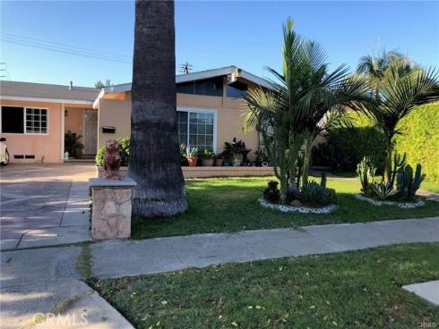 3927 E Rogue  , Anaheim, CA