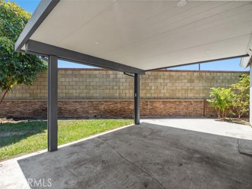 3338 E Radcliffe , Anaheim, CA