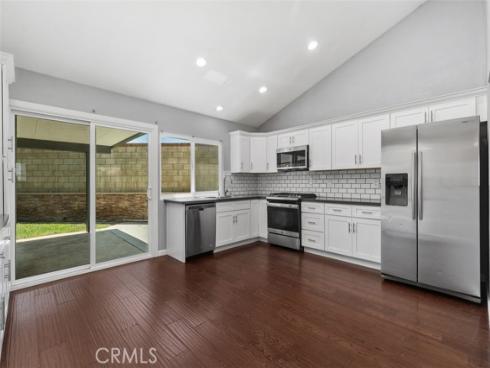 3338 E Radcliffe , Anaheim, CA