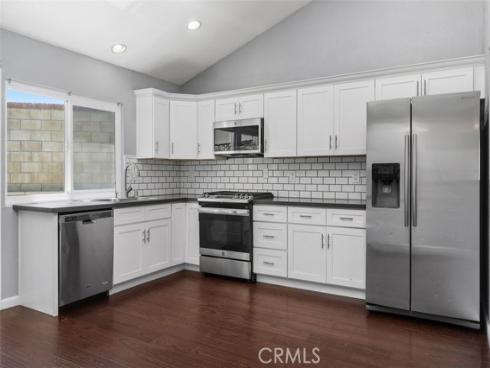 3338 E Radcliffe , Anaheim, CA