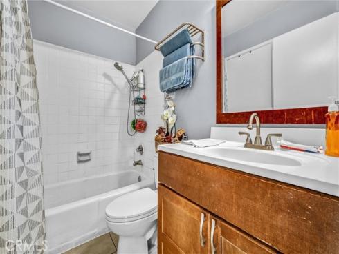 943 W Lamark   Lane, Anaheim, CA