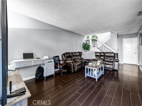 943 W Lamark   Lane, Anaheim, CA