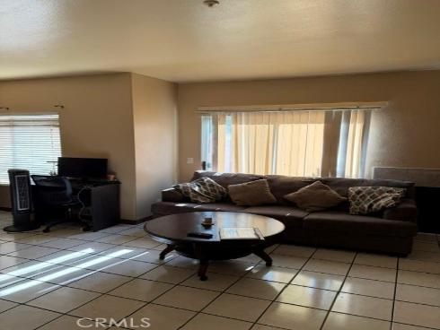 1265 S Neveen  , Anaheim, CA