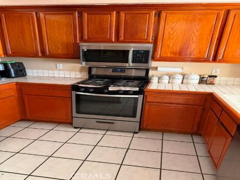 1265 S Neveen  , Anaheim, CA