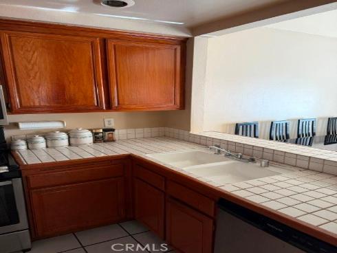 1265 S Neveen  , Anaheim, CA