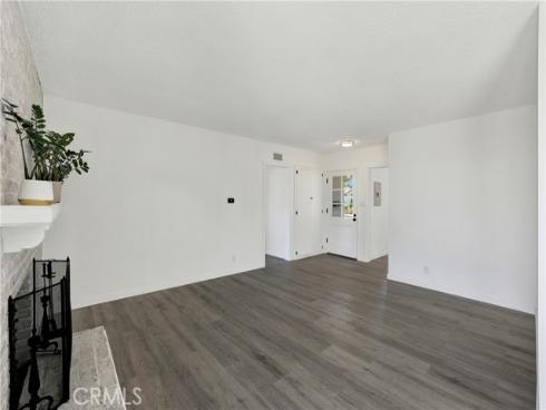 1777 W Siva , Anaheim, CA