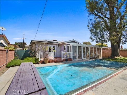 2856 W Rowland Circle, Anaheim, CA