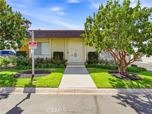 5504 E Vista Del Rio , Anaheim, CA