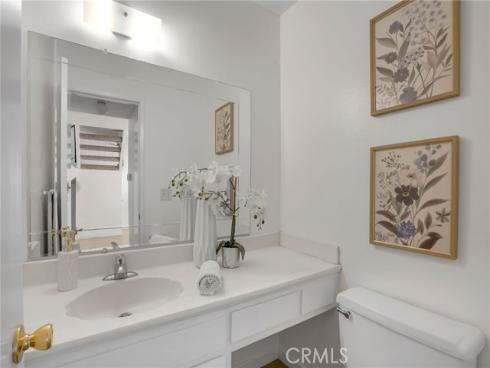 2155 W Banbury Circle, Anaheim, CA