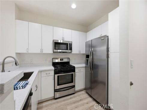 1801 E Katella 1096 Avenue, Anaheim, CA