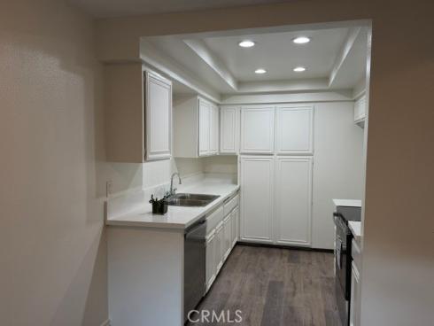1021 W Lamark Ln , Anaheim, CA