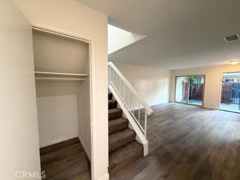 1021 W Lamark Ln , Anaheim, CA