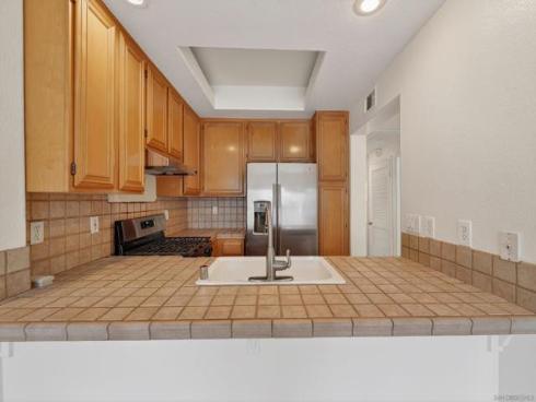 1040 S San Marino Way , Anaheim, CA