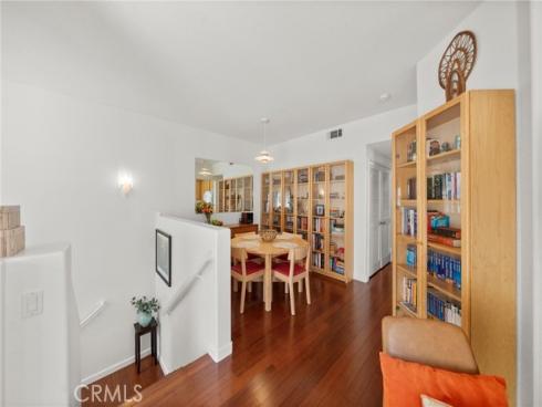 8086 E Venice , Anaheim, CA