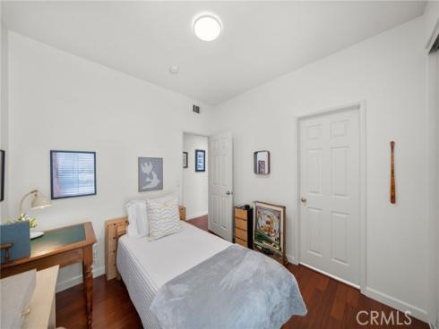 8086 E Venice , Anaheim, CA