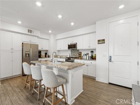 1871 S Union 81 , Anaheim, CA